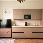 Symphony Apartmán *